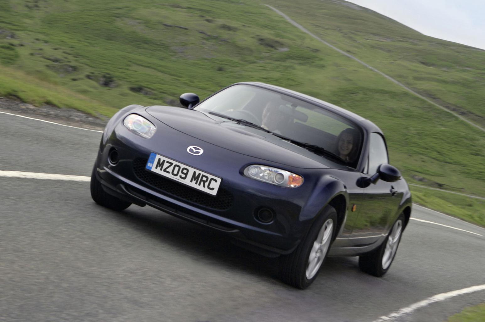 Mazda MX-5 Roadster Coupe
