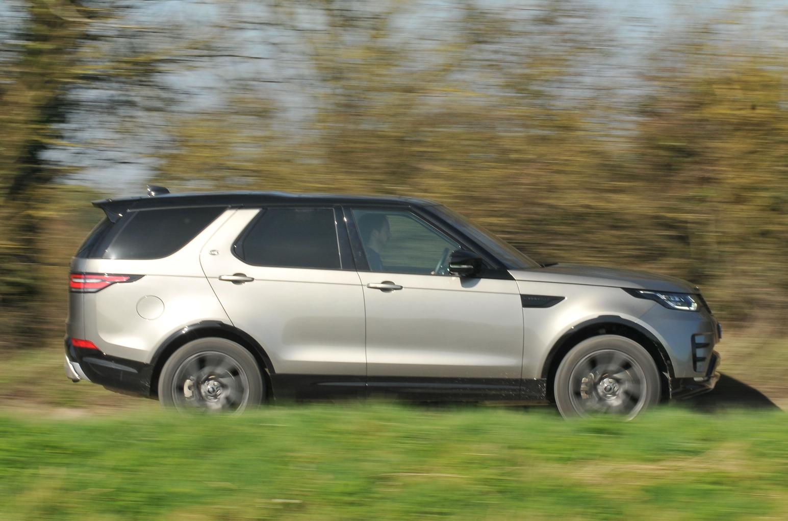 New Land Rover Discovery vs Audi Q7 vs Volvo XC90