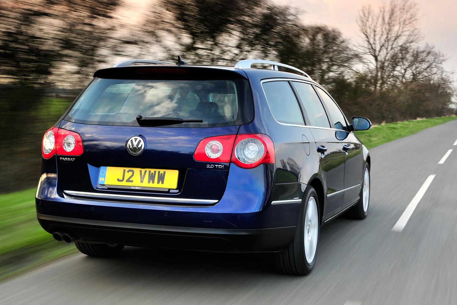 Volkswagen Passat Estate 05 - 15