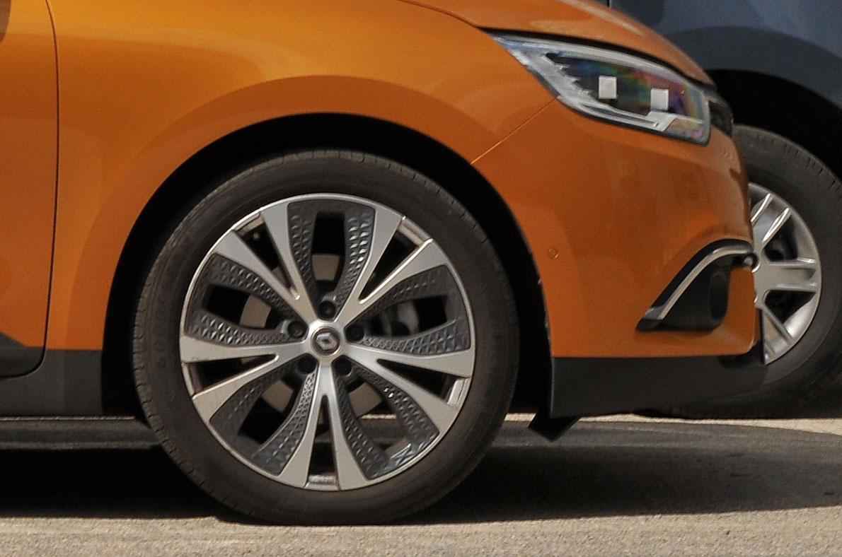 Renault Scenic long-term test review
