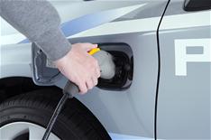 Europe wants electric car standards