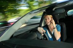 More drivers ignoring mobile phone laws