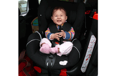 4th Bebe Confort Axiss 199.99