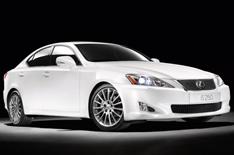 Lexus refreshes IS range