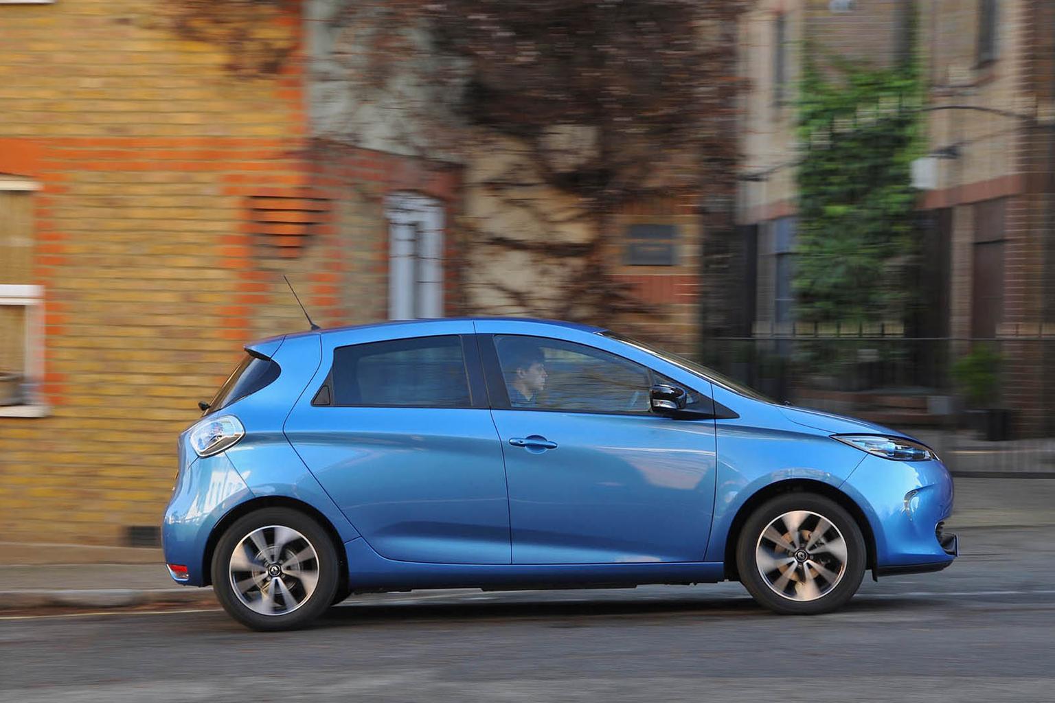 New Nissan Leaf vs Renault Zoe vs Volkswagen e-Golf