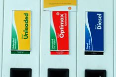 Fuel protesters head to Edinburgh