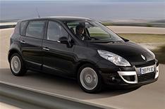 Holidaymakers hit by hire car shortage