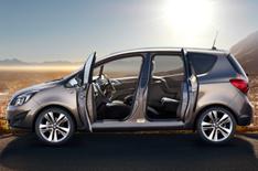 Vauxhall Meriva's interior revealed