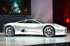 Jaguar will build C-X75 (updated)