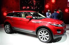 Land Rover ditches Detroit for Delhi