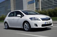 Toyota Auris Hybrid production starts