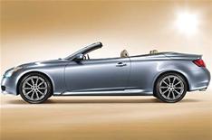 Infiniti G37 convertible for Britain?