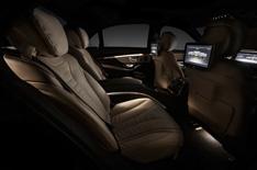 2013 Mercedes S-Class interior revealed