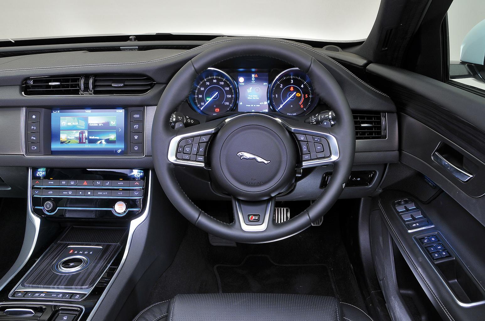 Audi A7 Sportback vs BMW 5 Series vs Jaguar XF