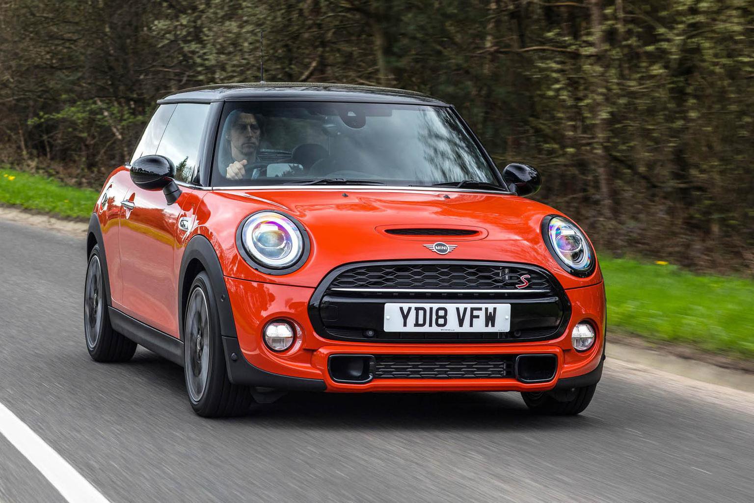 Mini hatchback 3dr