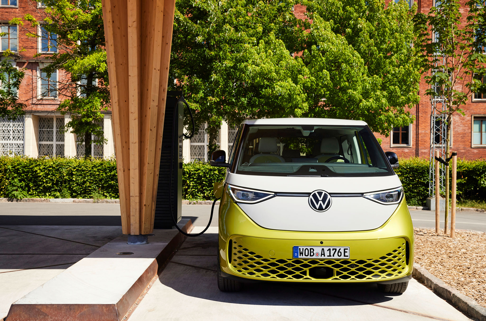 Volkswagen ID. Buzz front-on charging