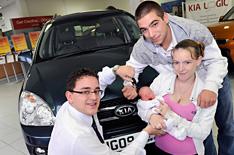 Kia's family land free MPV