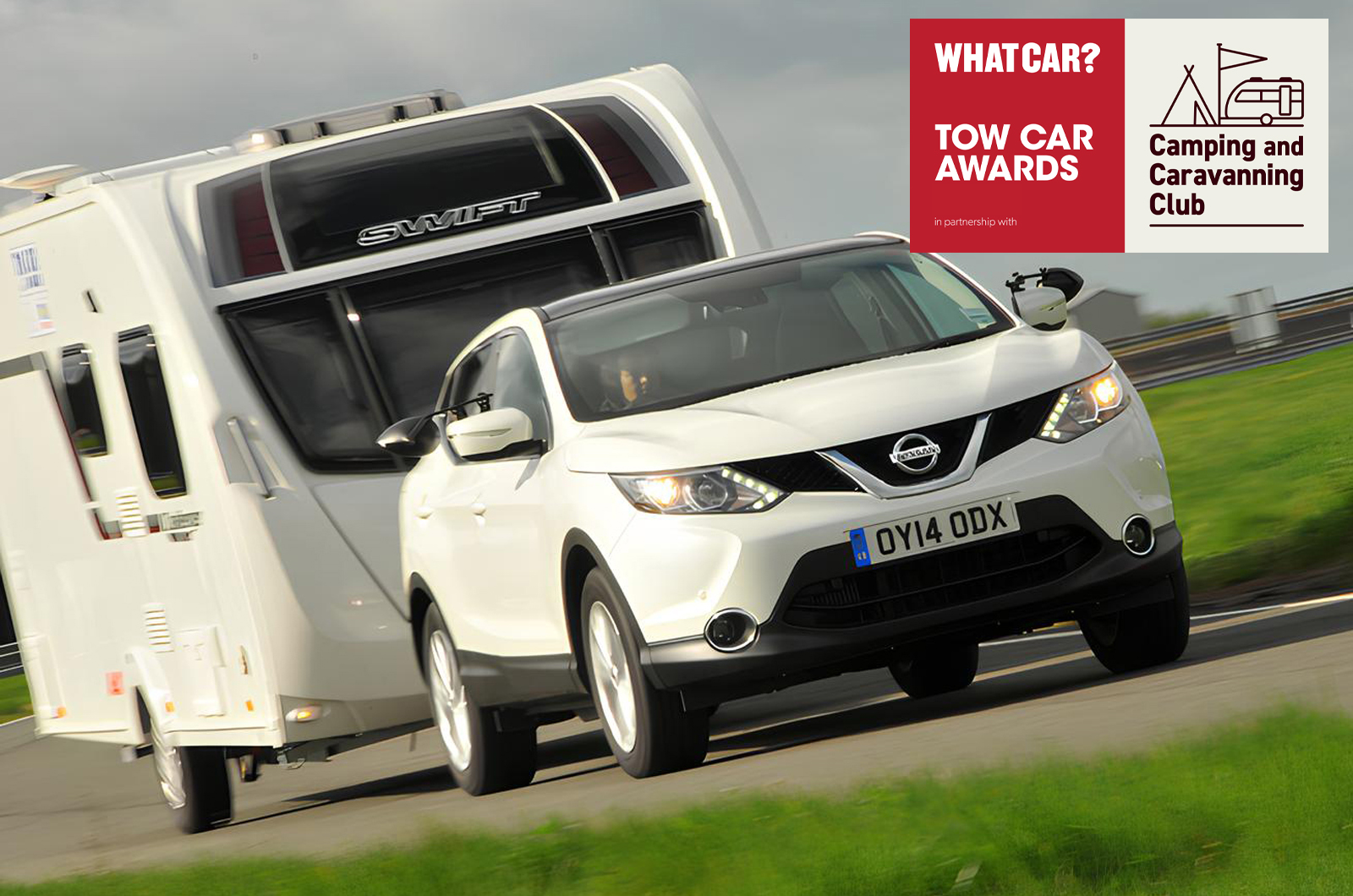2014 Nissan Qashqai towing a caravan