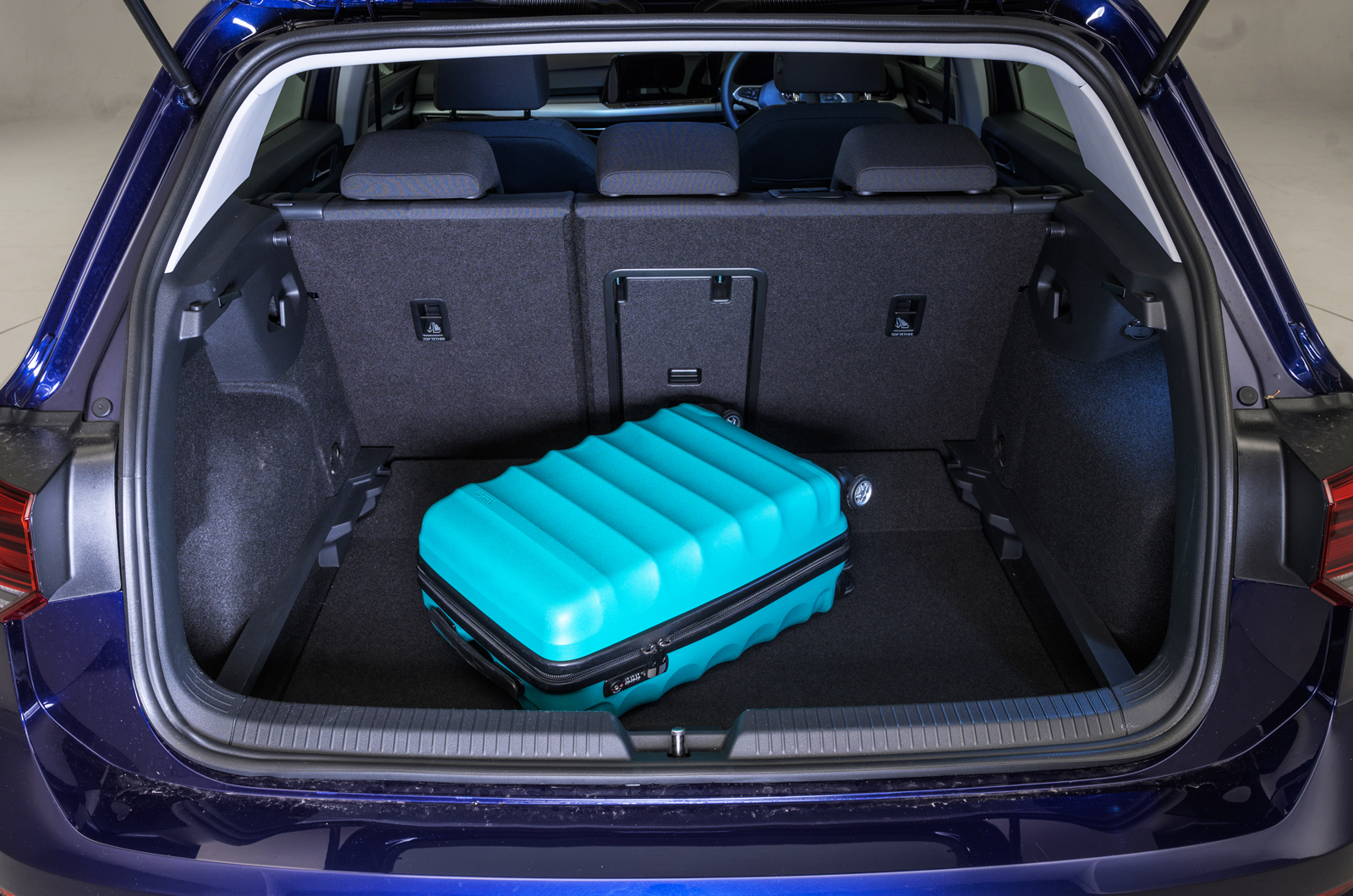 2020 Volkswagen Golf boot