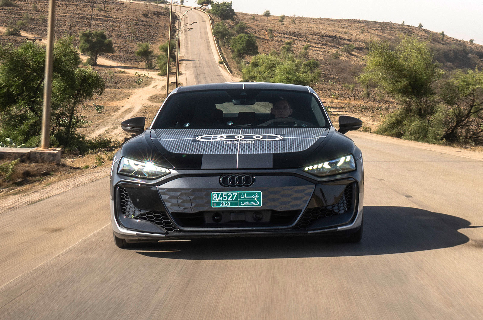 Audi e-tron GT front driving