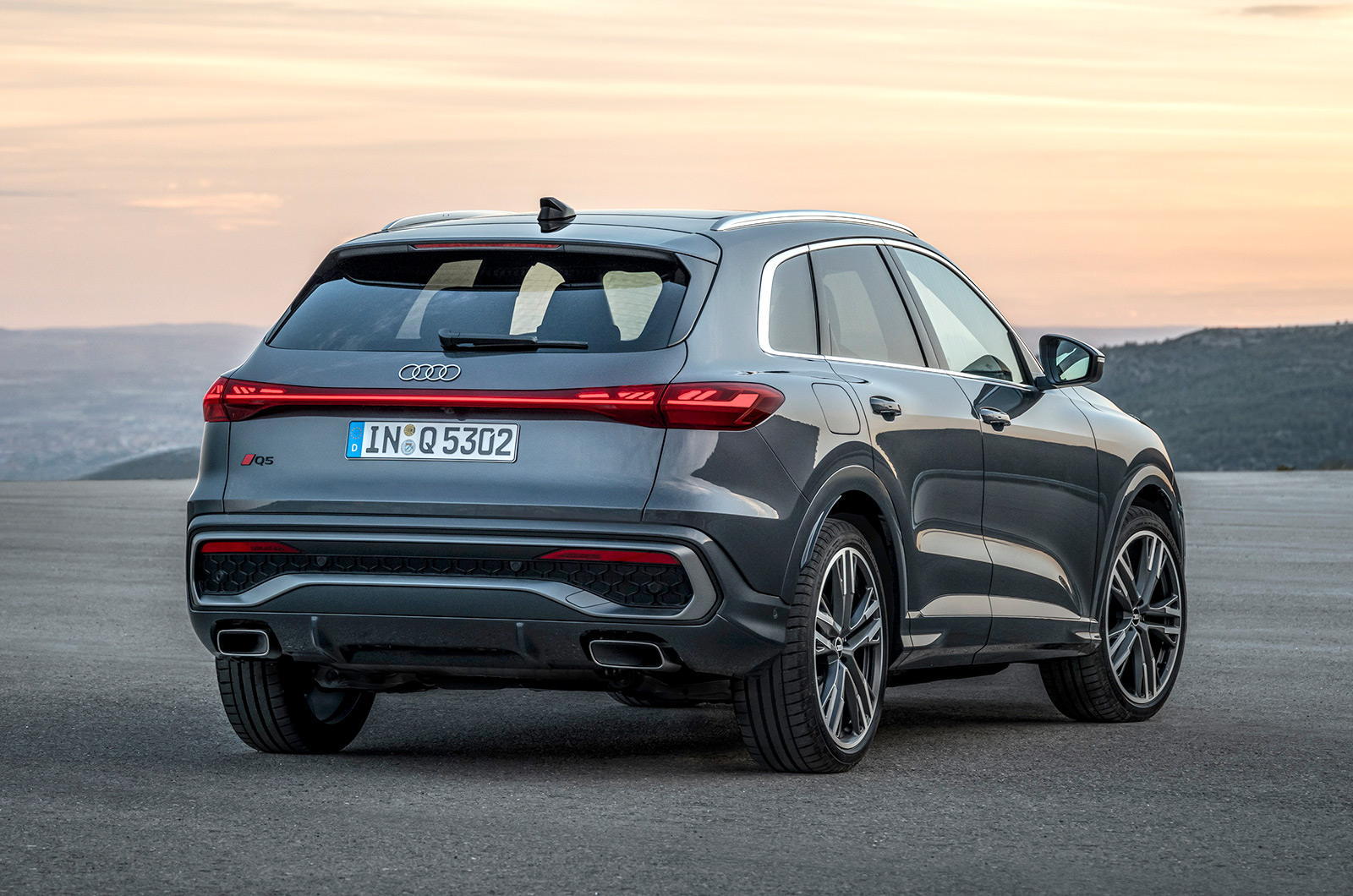 2025 Audi Q5 rear static