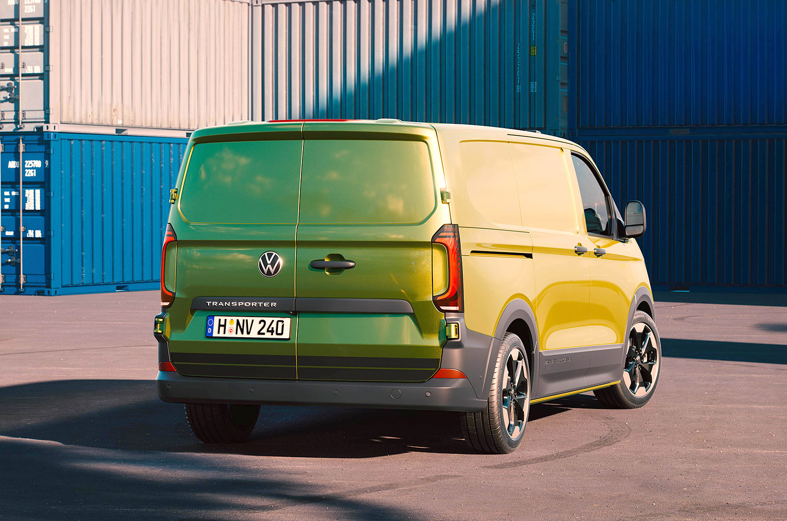 New Volkswagen Transporter Panamericana, green, rear
