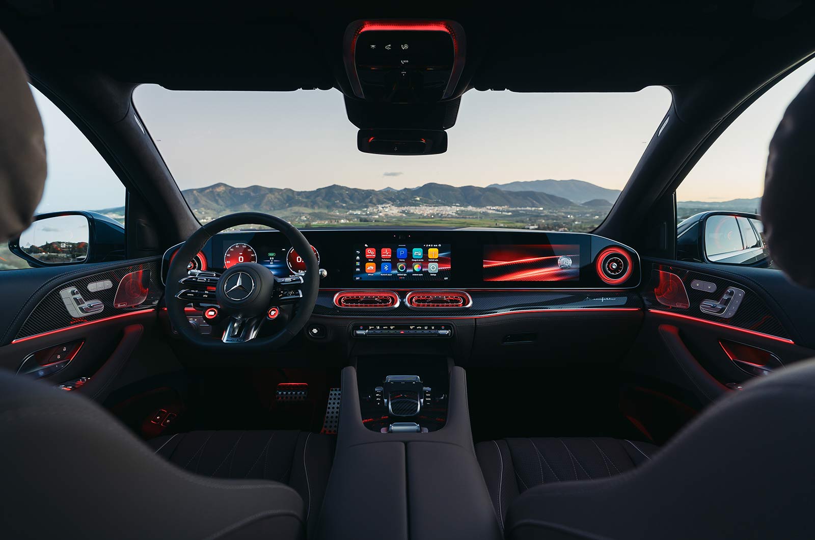 Mercedes-AMG GLE 53 dashboard