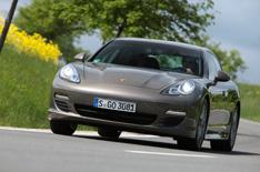 Porsche Panamera V6 driven