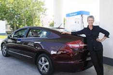 Hollywood star is emission-free
