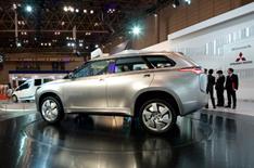 Mitsubishi hybrid is go for 2013