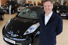 Nissan Leaf deliveries start in UK