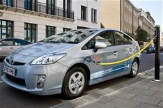Plug-in Prius trial begins