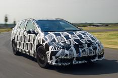 2013 Honda Civic Tourer prototype drive