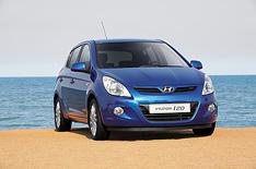 Hyundai i20: More kit, less cost
