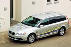 Volvo confirms plug-in hybrid for 2012