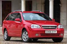 Chevy adds auto estate to Lacetti range