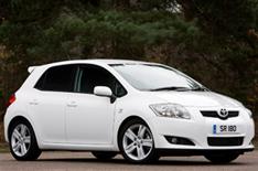 Toyota Auris Hybrid on the way