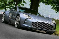 Aston Martin shows off One-77