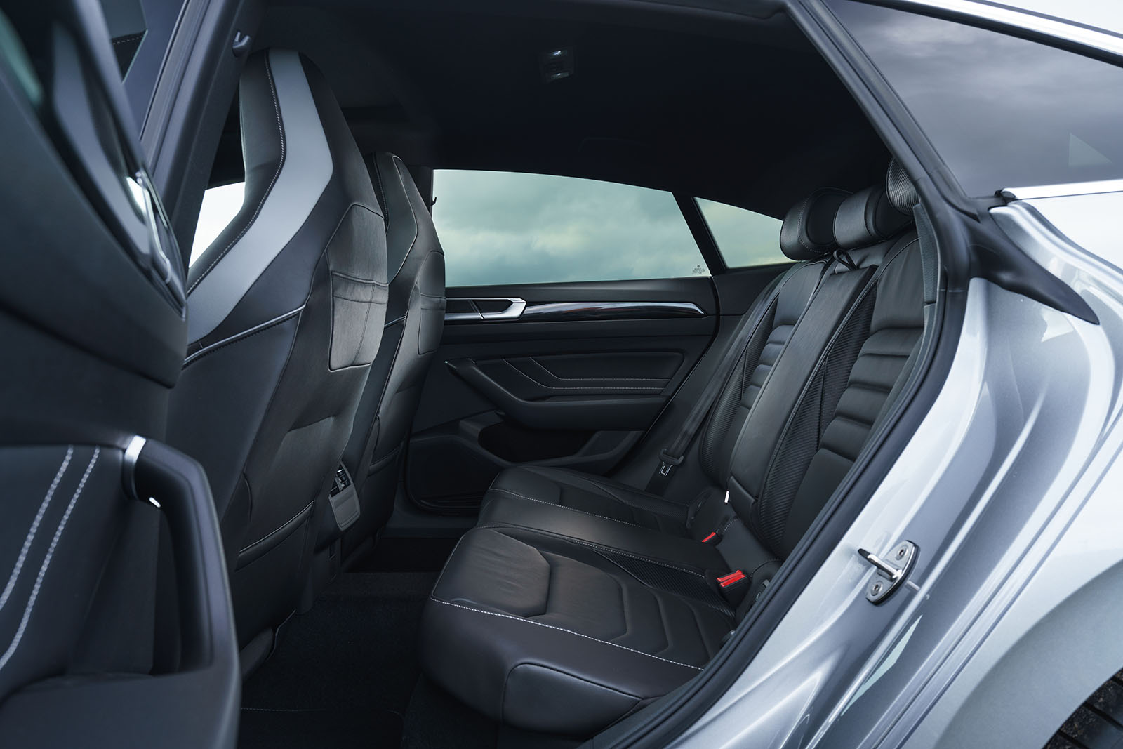 Volkswagen Arteon Gran Turismo 2020 Rear seats