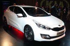 2013 Kia Proceed unveiled
