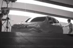 Teaser images: BMW X1