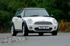 BMW cuts Mini production