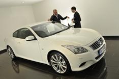 Our Infiniti G37S has landed