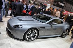 Aston Martin Vantage V12