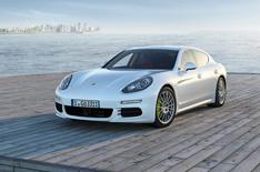 91mpg Porsche Panamera plug-in hybrid