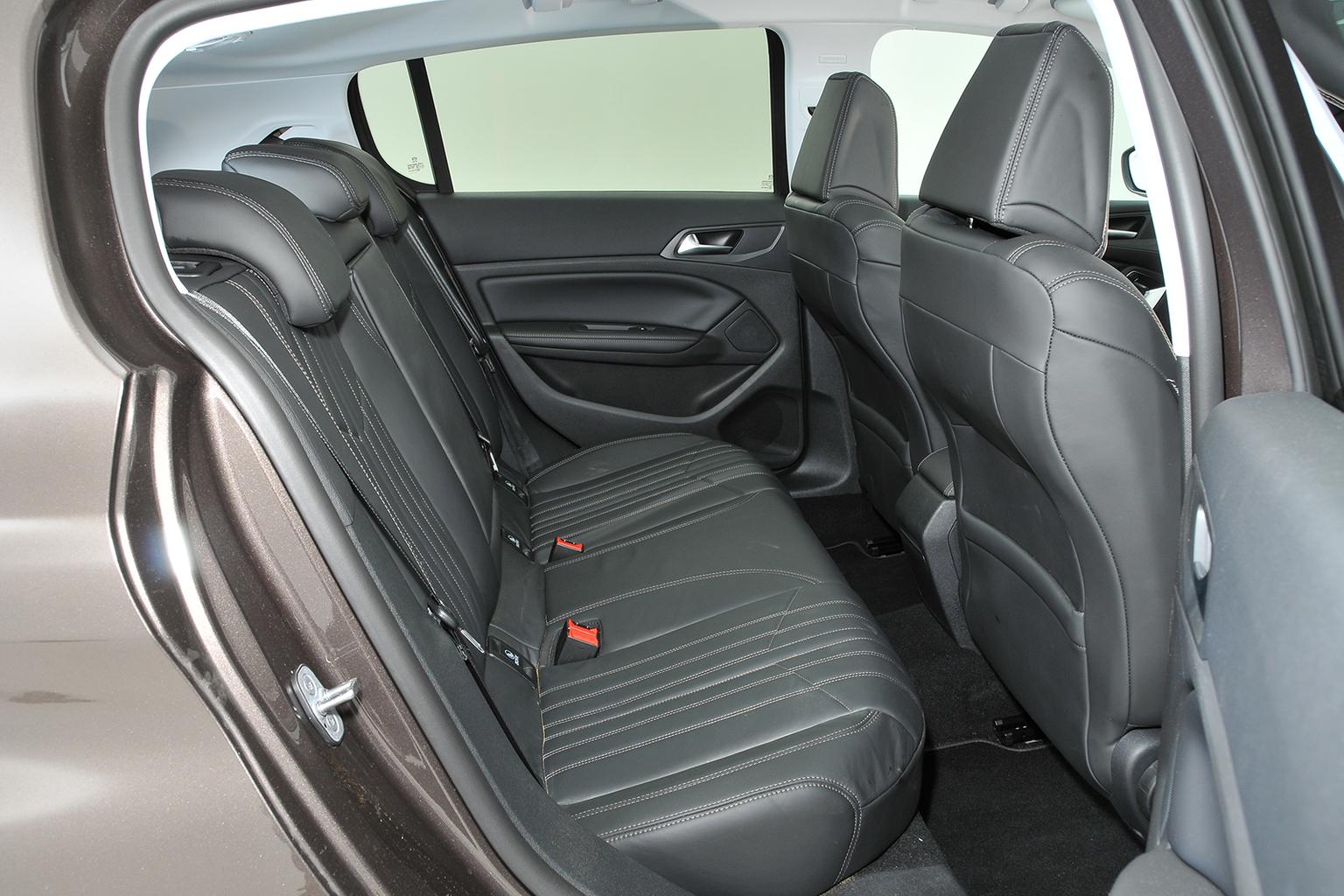 Used Peugeot 308 13-present