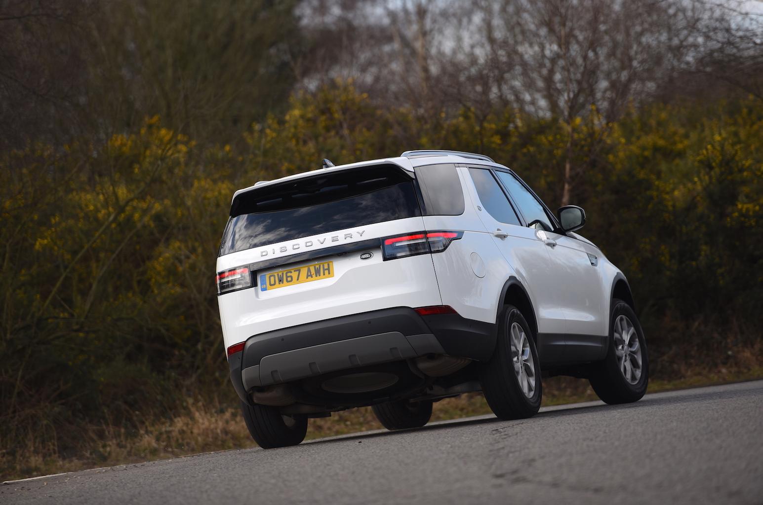 2018 Land Rover Discovery Si4 review – price, specs and release date