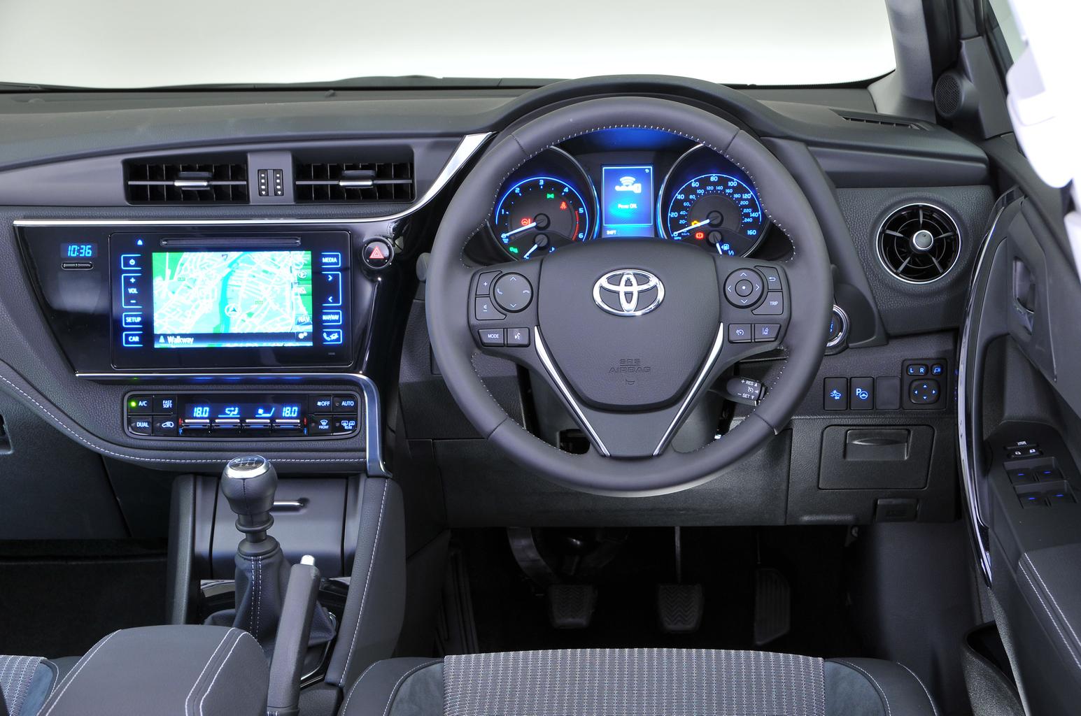 Used Toyota Auris Hatchback (12-19)