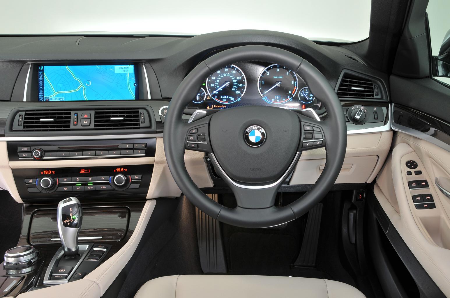 BMW 5 Series Saloon (10-17)