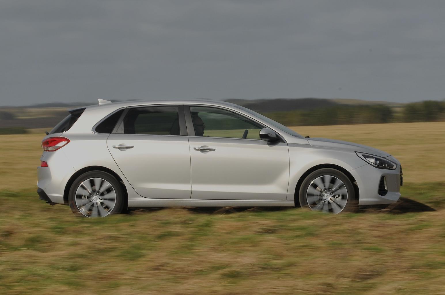 New Hyundai i30 & Skoda Octavia vs Mazda 3